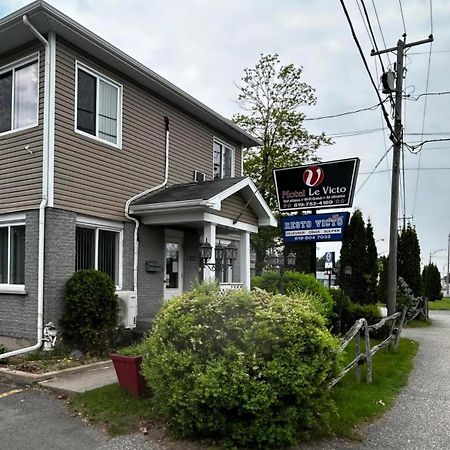 Motel Le Victo Victoriaville Bagian luar foto